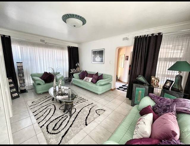 4 BEDROOM HOUSE FOR SALE IN BRACKENDOWNS